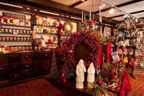 The Golden Lamb Hotel เลบานอน ภายนอก รูปภาพ